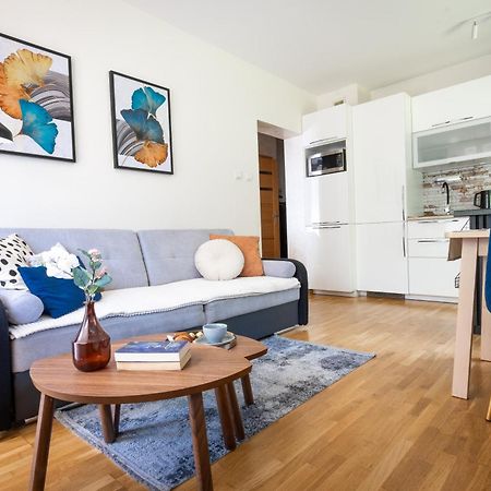 Malinowelove Aircon, 3 Rooms, Parking, Ogrod Cracovia Esterno foto